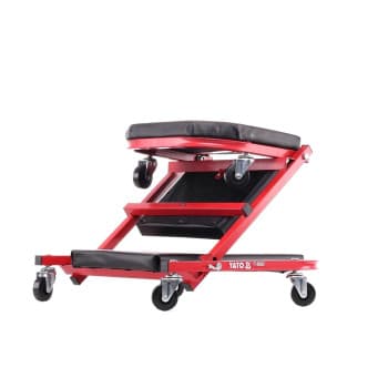 Chaise longue et tabouret d'atelier Yato en 1